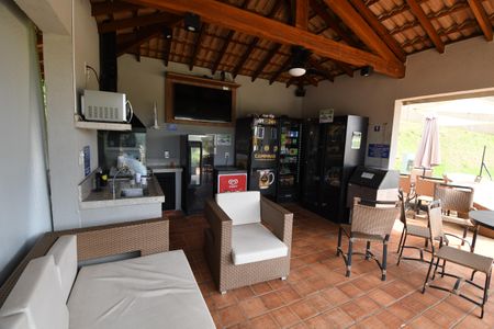 Casa de condomínio à venda com 270m², 3 quartos e 4 vagasÁrea comum