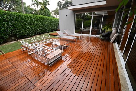 Casa de condomínio à venda com 270m², 3 quartos e 4 vagasÁrea comum