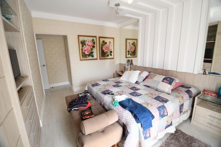 Casa de condomínio para alugar com 320m², 3 quartos e 4 vagasQuarto Suíte 3