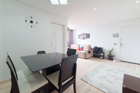 Apartamento à venda com 73m², 2 quartos e 1 vagaSala