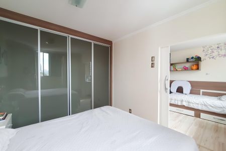Apartamento à venda com 73m², 2 quartos e 1 vagaQuarto 2