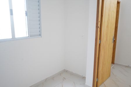 Casa para alugar com 65m², 2 quartos e sem vagaQuarto