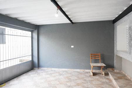 Casa para alugar com 65m², 2 quartos e sem vagaÁrea comum
