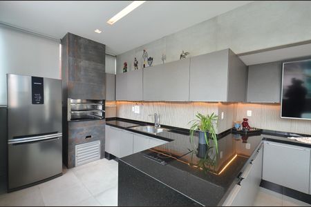 Apartamento à venda com 160m², 3 quartos e 3 vagas Apartamento à venda com 160m², 3 quartos e 3 vagasCobertura