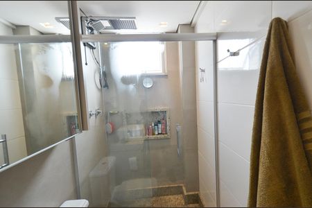 Apartamento à venda com 160m², 3 quartos e 3 vagas Apartamento à venda com 160m², 3 quartos e 3 vagasBanheiro do Quarto 3