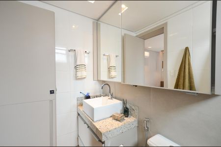 Apartamento à venda com 160m², 3 quartos e 3 vagas Apartamento à venda com 160m², 3 quartos e 3 vagasBanheiro do Quarto 3