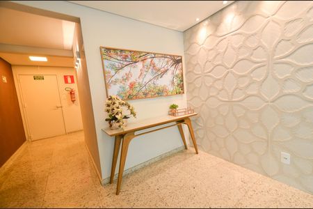 Apartamento à venda com 160m², 3 quartos e 3 vagas Apartamento à venda com 160m², 3 quartos e 3 vagasHall social