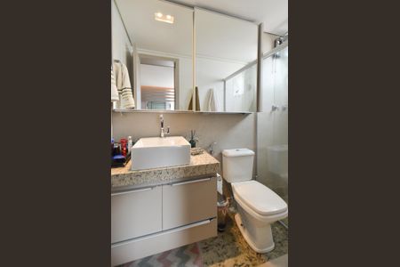 Apartamento à venda com 160m², 3 quartos e 3 vagas Apartamento à venda com 160m², 3 quartos e 3 vagasBanheiro do Quarto 3