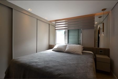 Apartamento à venda com 160m², 3 quartos e 3 vagas Apartamento à venda com 160m², 3 quartos e 3 vagasQuarto 1