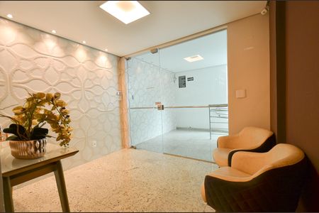 Apartamento à venda com 160m², 3 quartos e 3 vagas Apartamento à venda com 160m², 3 quartos e 3 vagasHall social