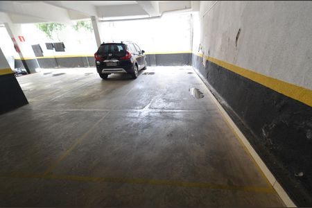 Apartamento à venda com 160m², 3 quartos e 3 vagas Apartamento à venda com 160m², 3 quartos e 3 vagasGaragem