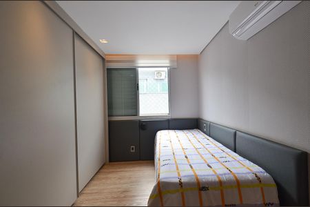 Apartamento à venda com 160m², 3 quartos e 3 vagas Apartamento à venda com 160m², 3 quartos e 3 vagasQuarto 3