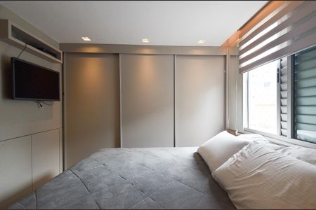 Apartamento à venda com 160m², 3 quartos e 3 vagas Apartamento à venda com 160m², 3 quartos e 3 vagasQuarto 1