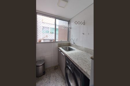 Apartamento à venda com 160m², 3 quartos e 3 vagas Apartamento à venda com 160m², 3 quartos e 3 vagasÁrea de Serviço