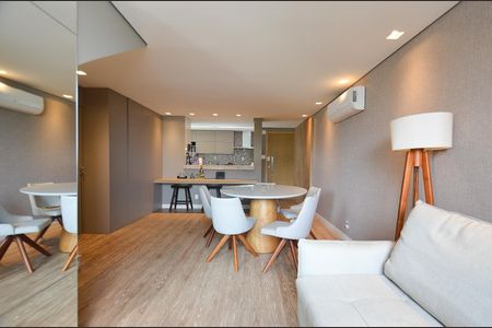 Apartamento à venda com 160m², 3 quartos e 3 vagas Apartamento à venda com 160m², 3 quartos e 3 vagasSala