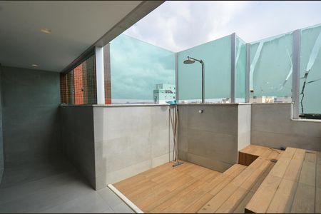 Apartamento à venda com 160m², 3 quartos e 3 vagas Apartamento à venda com 160m², 3 quartos e 3 vagasCobertura