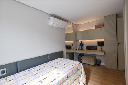 Apartamento à venda com 160m², 3 quartos e 3 vagas Apartamento à venda com 160m², 3 quartos e 3 vagasQuarto 3