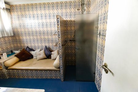 Casa para alugar com 800m², 5 quartos e 8 vagasBanheiro da Suíte 1