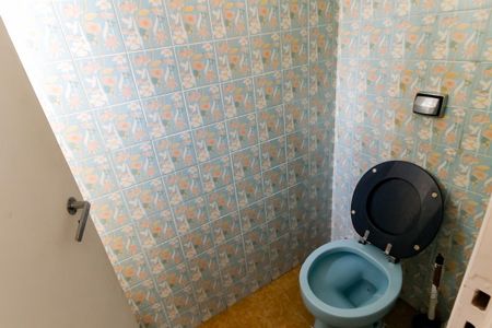 Casa para alugar com 800m², 5 quartos e 8 vagasBanheiro da Suíte 4