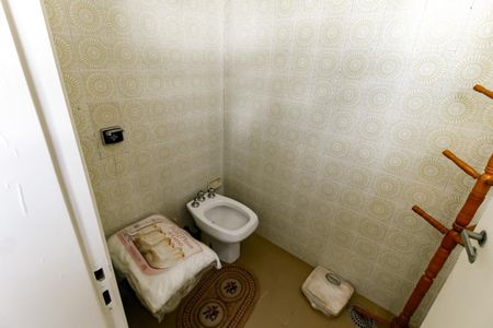 Casa para alugar com 800m², 5 quartos e 8 vagasBanheiro da Suíte 2