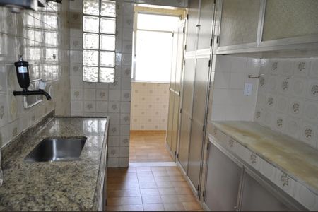 Apartamento à venda com 70m², 2 quartos e 1 vagaCozinha
