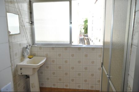 Apartamento à venda com 70m², 2 quartos e 1 vagaÁrea de Serviço