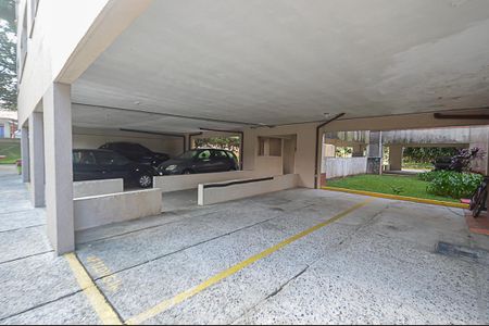 Apartamento à venda com 128m², 3 quartos e 2 vagas Apartamento à venda com 128m², 3 quartos e 2 vagasGaragem