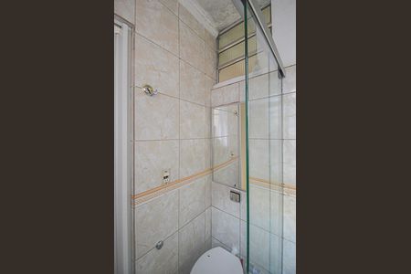 Apartamento à venda com 128m², 3 quartos e 2 vagas Apartamento à venda com 128m², 3 quartos e 2 vagasBanheiro da Suíte