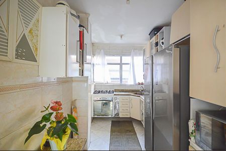 Apartamento à venda com 128m², 3 quartos e 2 vagas Apartamento à venda com 128m², 3 quartos e 2 vagasCozinha