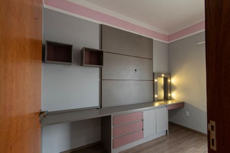 Casa de condomínio para alugar com 134m², 3 quartos e 2 vagas Casa de condomínio para alugar com 134m², 3 quartos e 2 vagasQuarto 1