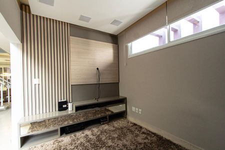 Casa de condomínio para alugar com 134m², 3 quartos e 2 vagas Casa de condomínio para alugar com 134m², 3 quartos e 2 vagasSala de Tv