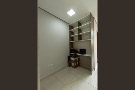 Casa de condomínio para alugar com 134m², 3 quartos e 2 vagas Casa de condomínio para alugar com 134m², 3 quartos e 2 vagasSala