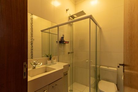 Casa de condomínio para alugar com 134m², 3 quartos e 2 vagas Casa de condomínio para alugar com 134m², 3 quartos e 2 vagasBanheiro 1