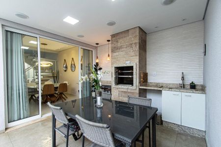 Casa de condomínio para alugar com 134m², 3 quartos e 2 vagas Casa de condomínio para alugar com 134m², 3 quartos e 2 vagasÁrea gourmet