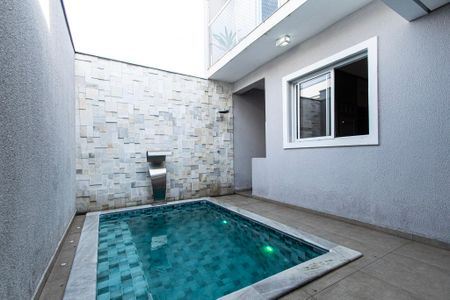 Casa de condomínio para alugar com 134m², 3 quartos e 2 vagas Casa de condomínio para alugar com 134m², 3 quartos e 2 vagasPiscina