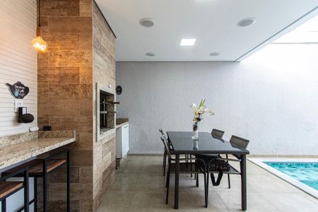 Casa de condomínio para alugar com 134m², 3 quartos e 2 vagas Casa de condomínio para alugar com 134m², 3 quartos e 2 vagasÁrea gourmet