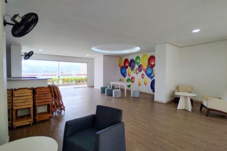 Apartamento para alugar com 69m², 2 quartos e 1 vagaÁrea comum - Salão de festas