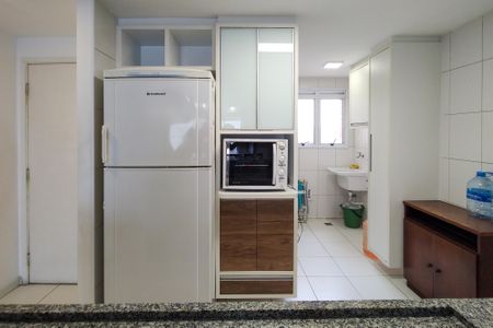 Apartamento para alugar com 69m², 2 quartos e 1 vagaCozinha