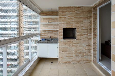 Apartamento para alugar com 69m², 2 quartos e 1 vagaSacada