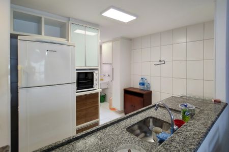 Apartamento para alugar com 69m², 2 quartos e 1 vagaCozinha