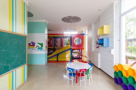 Apartamento para alugar com 180m², 3 quartos e 2 vagasBrinquedoteca