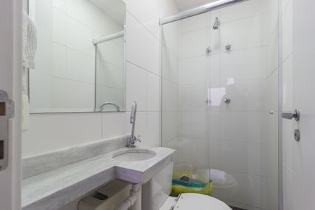 Apartamento para alugar com 180m², 3 quartos e 2 vagasBanheiro - Área de Serviço