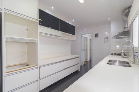 Apartamento para alugar com 180m², 3 quartos e 2 vagasCozinha