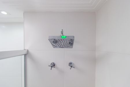 Apartamento para alugar com 180m², 3 quartos e 2 vagasDetalhe Banheiro - Suíte 1