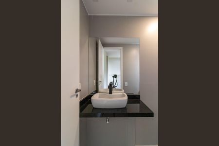 Apartamento para alugar com 67m², 3 quartos e 1 vaga Apartamento para alugar com 67m², 3 quartos e 1 vagaBanheiro da Suíte