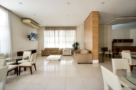 Apartamento à venda com 167m², 3 quartos e 3 vagasÁrea comum - Salão de festas