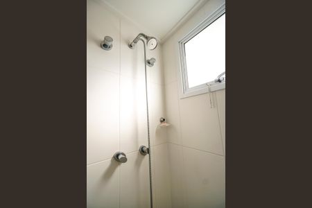 Apartamento à venda com 167m², 3 quartos e 3 vagasBanheiro da suíte 02