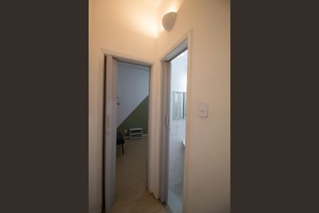 Apartamento para alugar com 39m², 1 quarto e sem vaga Apartamento para alugar com 39m², 1 quarto e sem vagaBanheiro social