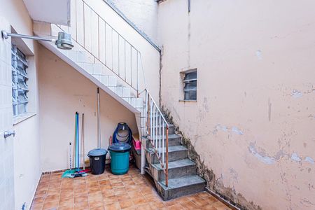Casa à venda com 125m², 2 quartos e 2 vagas Casa à venda com 125m², 2 quartos e 2 vagasQuintal