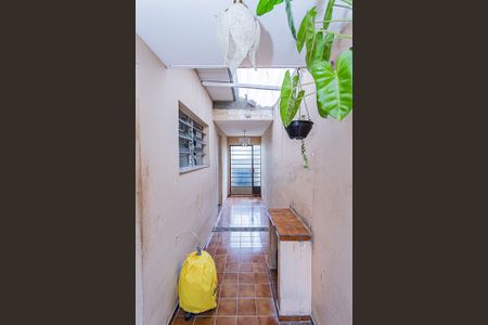 Casa à venda com 125m², 2 quartos e 2 vagas Casa à venda com 125m², 2 quartos e 2 vagasCorredor